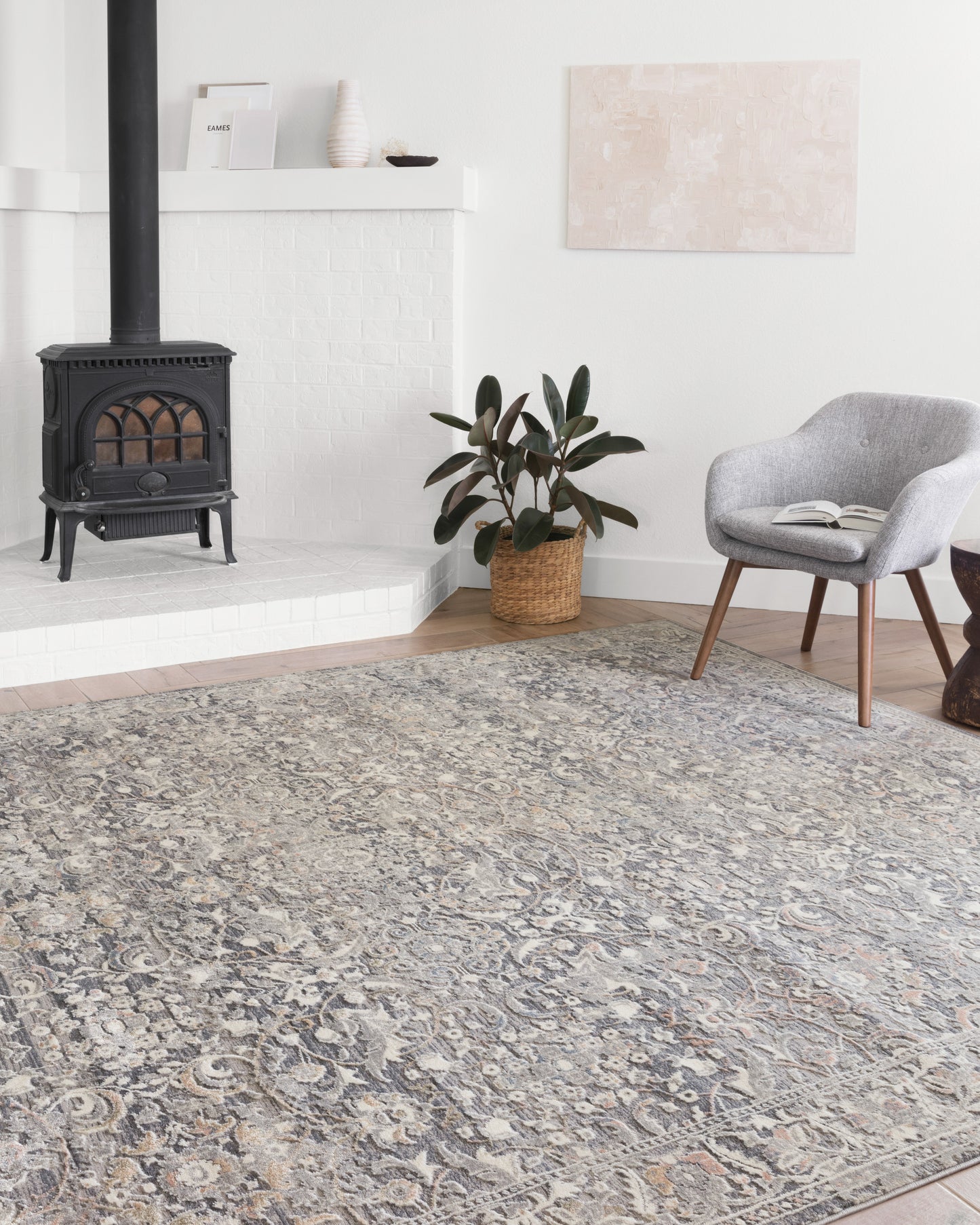 Loloi Lucia Grey / Mist 7'-9" x 10'-6" Area Rug