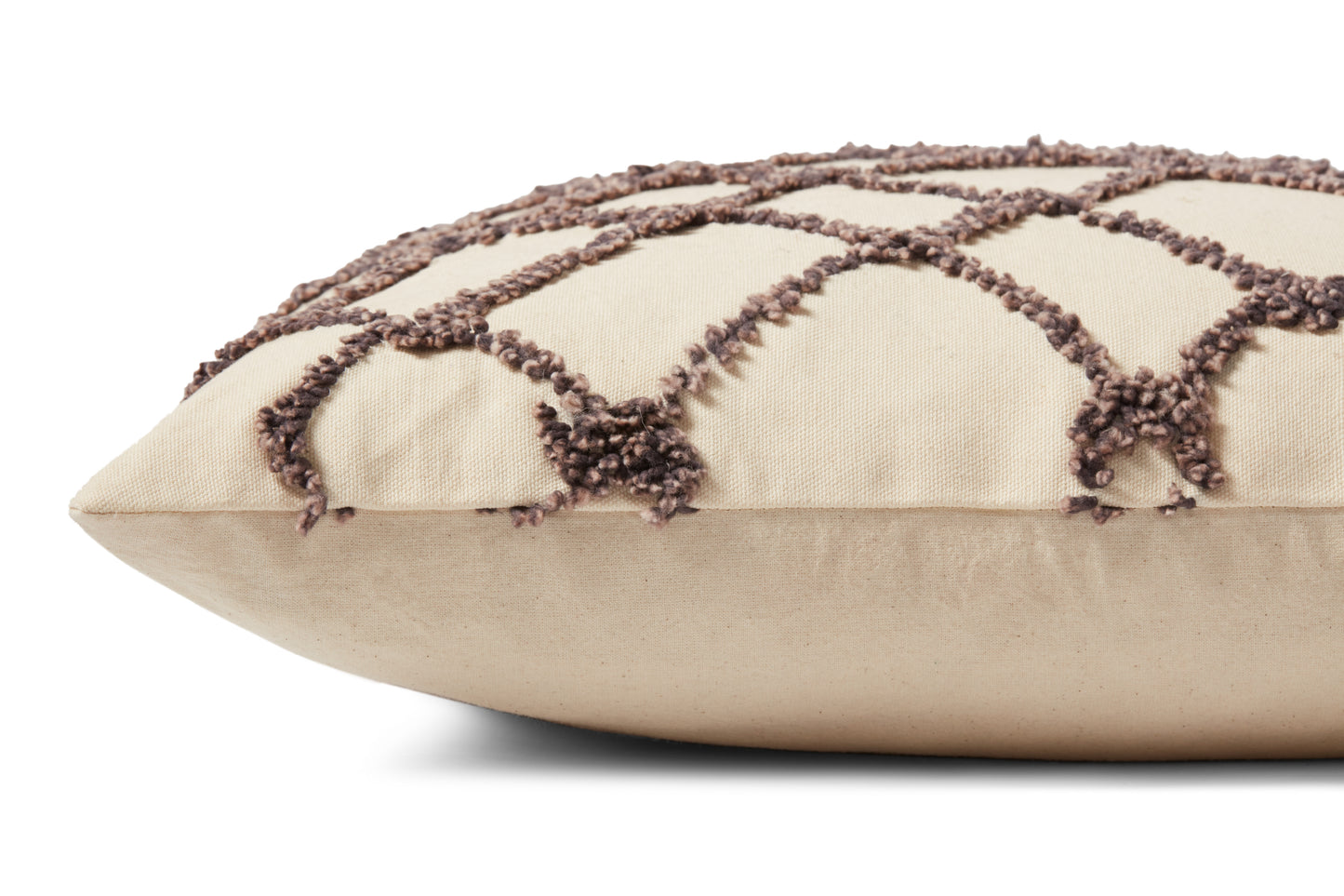 Loloi PLL0043 Ivory / Black 18" x 18" Cover w/Poly Pillow