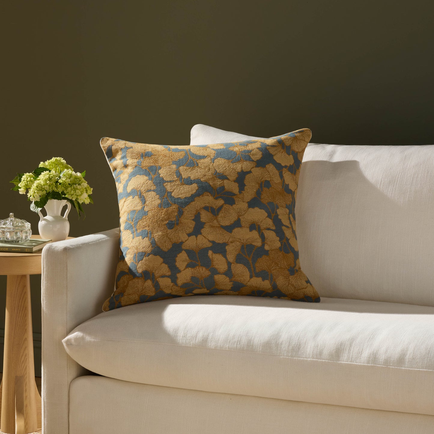 Chris Loves Julia x Loloi Fawn Blue / Gold 22'' x 22'' Cover w/Down Pillow