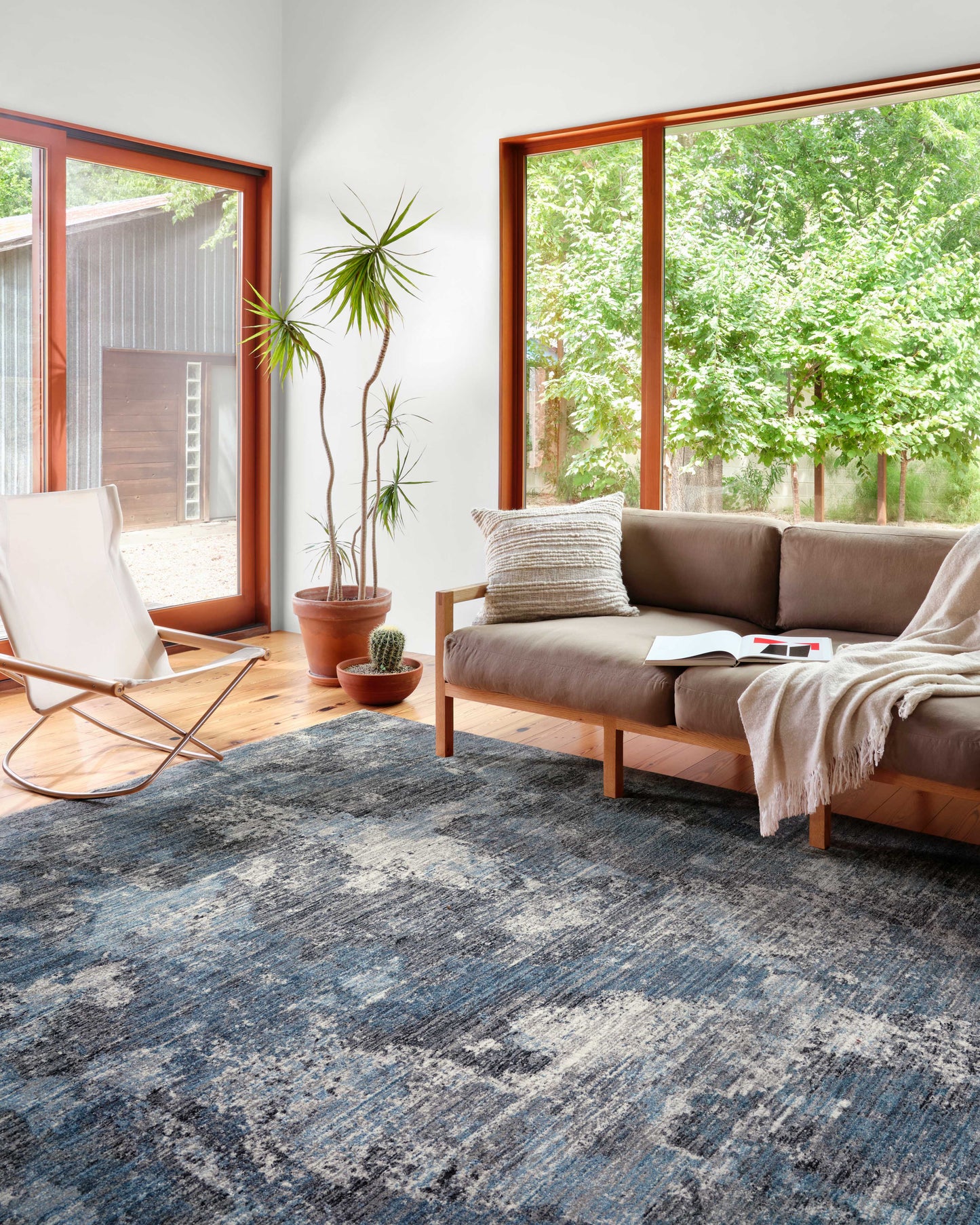 Loloi Samra Dove / Sky 7'-10" x 10' Area Rug