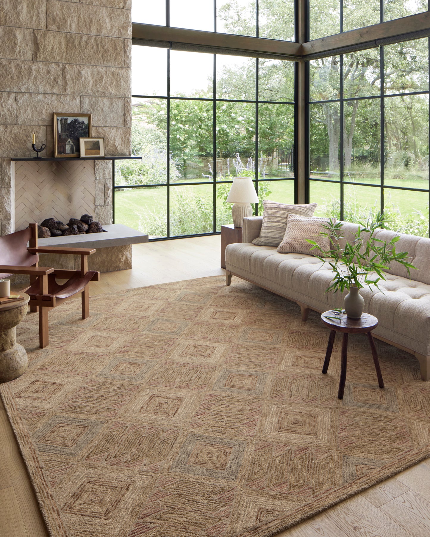 Loloi Varena Berry / Multi 8'-6" x 11'-6" Area Rug