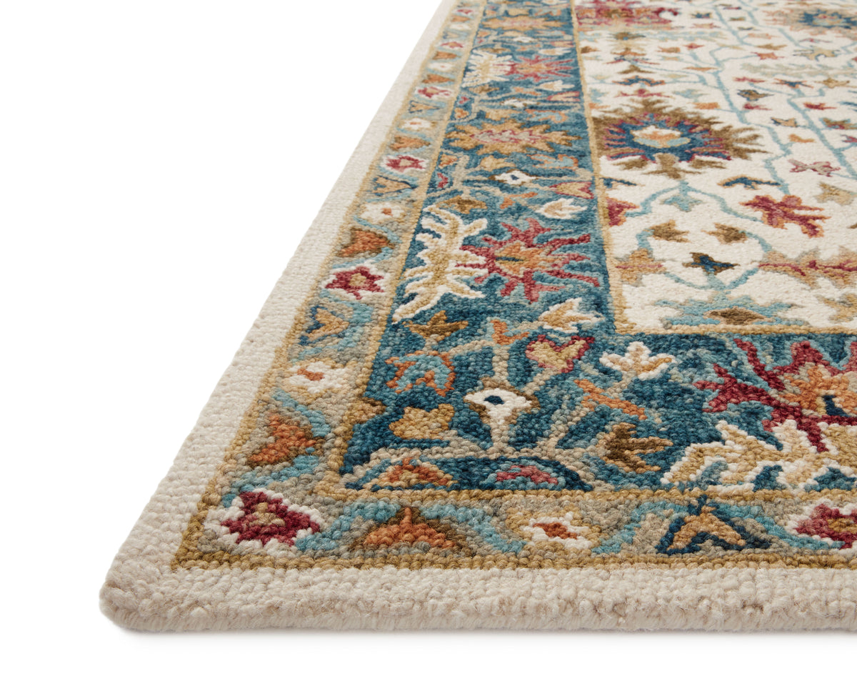 Loloi Victoria 2'-6" x 7'-6" Runner