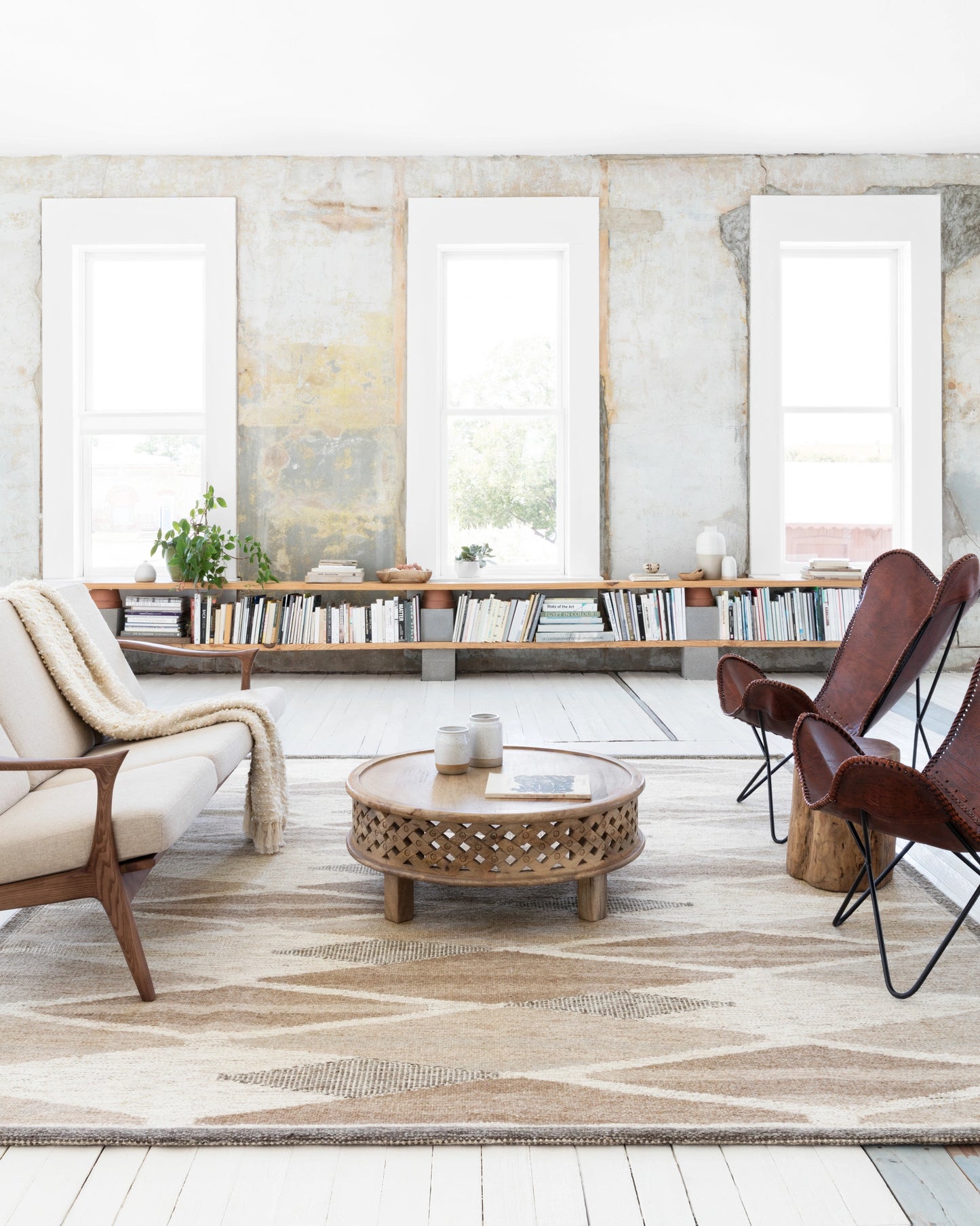 Loloi Evelina Taupe / Bark 2'-0" x 3'-0" Accent Rug