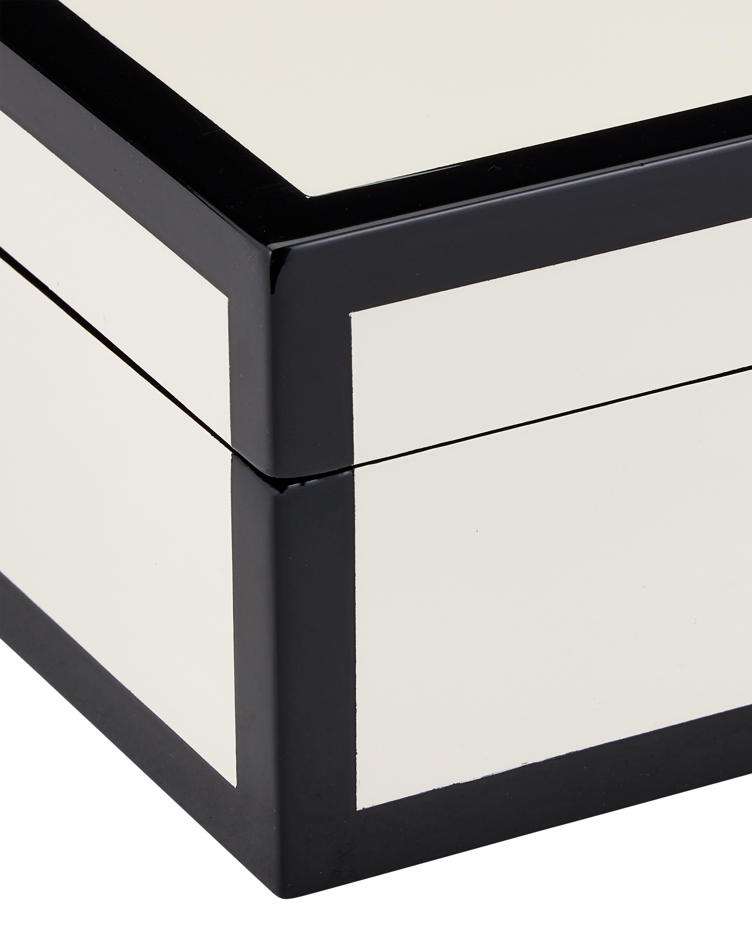 Currey & Company Lacquer Box - Thumbnail 4