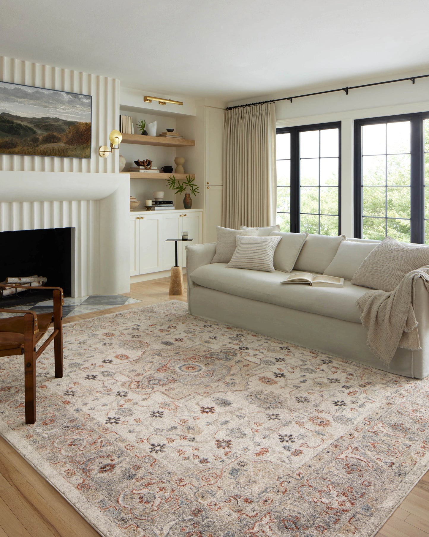 Loloi Odette Ivory / Multi 7'-10" x 7'-10" Round Area Rug