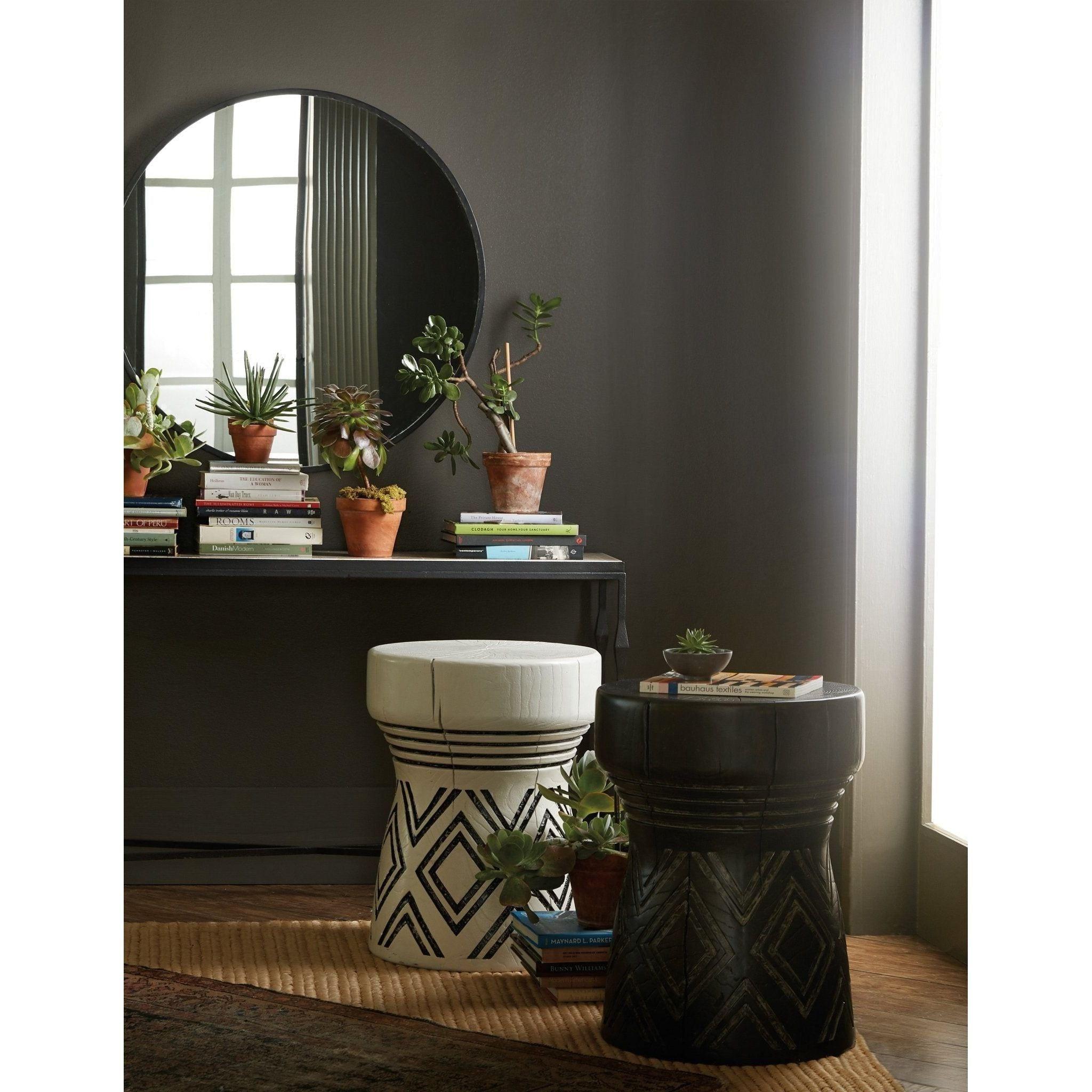 Carved Stump Side Table - Thumbnail 4