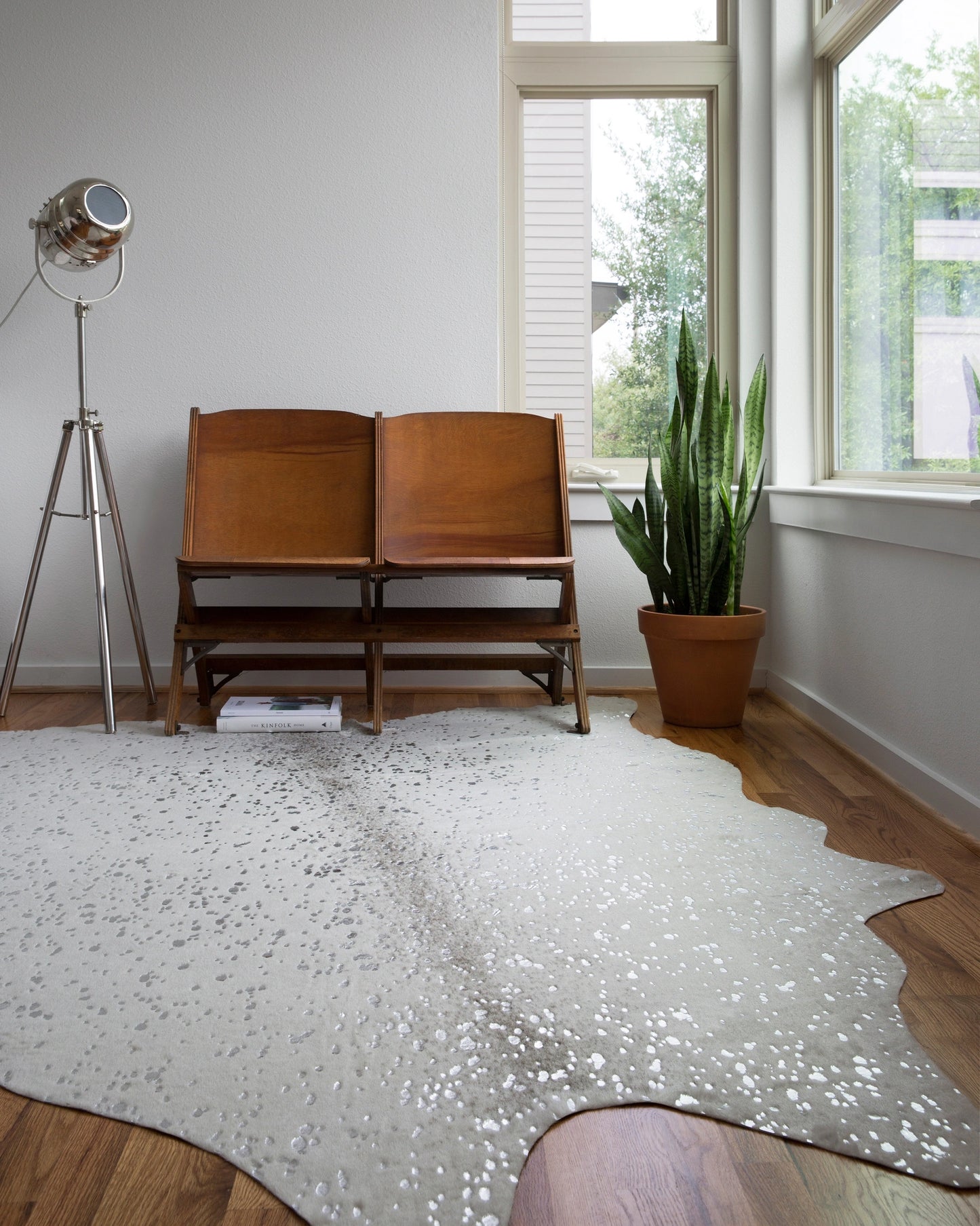 Loloi Bryce Stone / Silver 5' x 6'-6" Area Rug