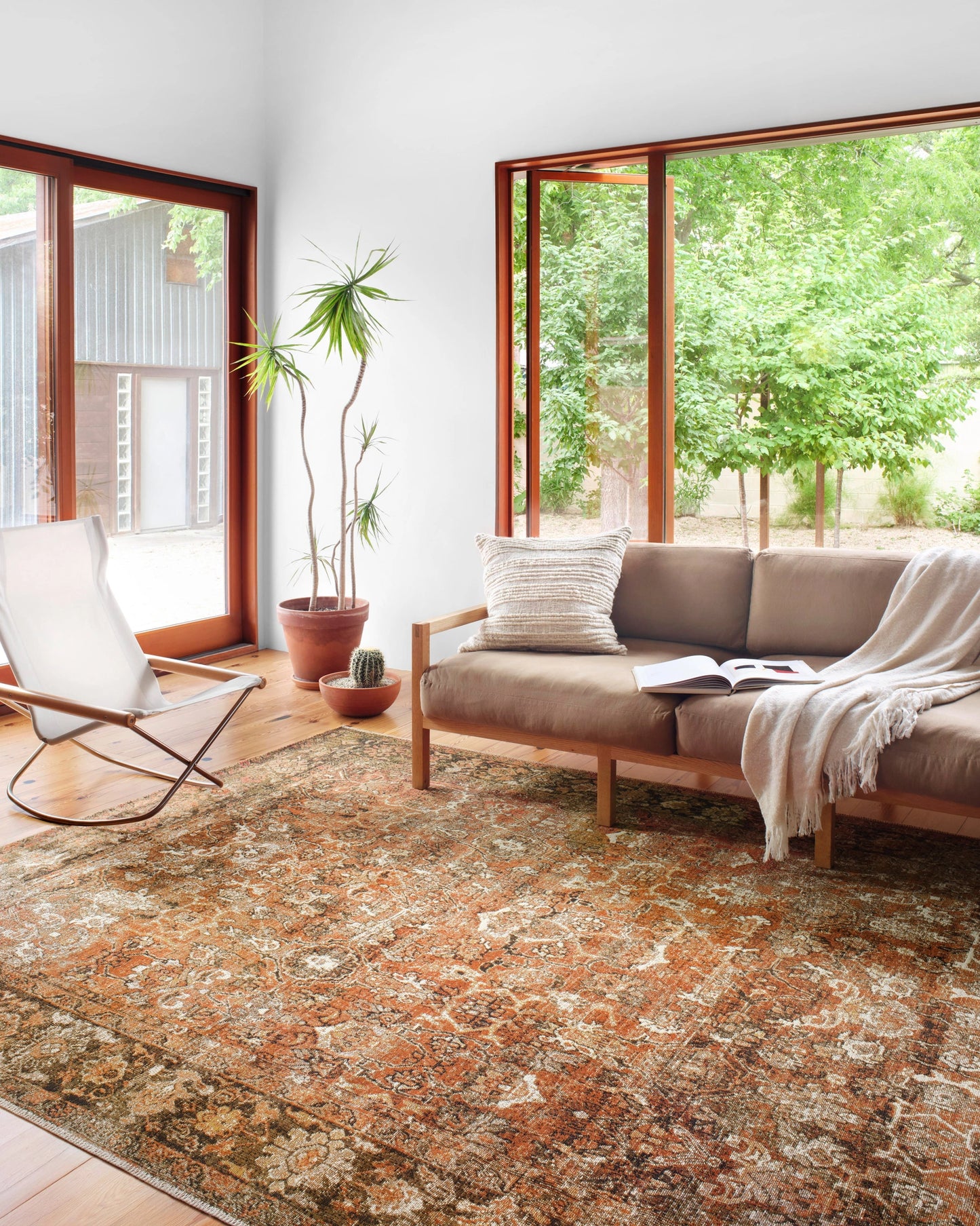 Loloi Sebastian Rust / Tobacco 5'-3" x 7'-8" Area Rug