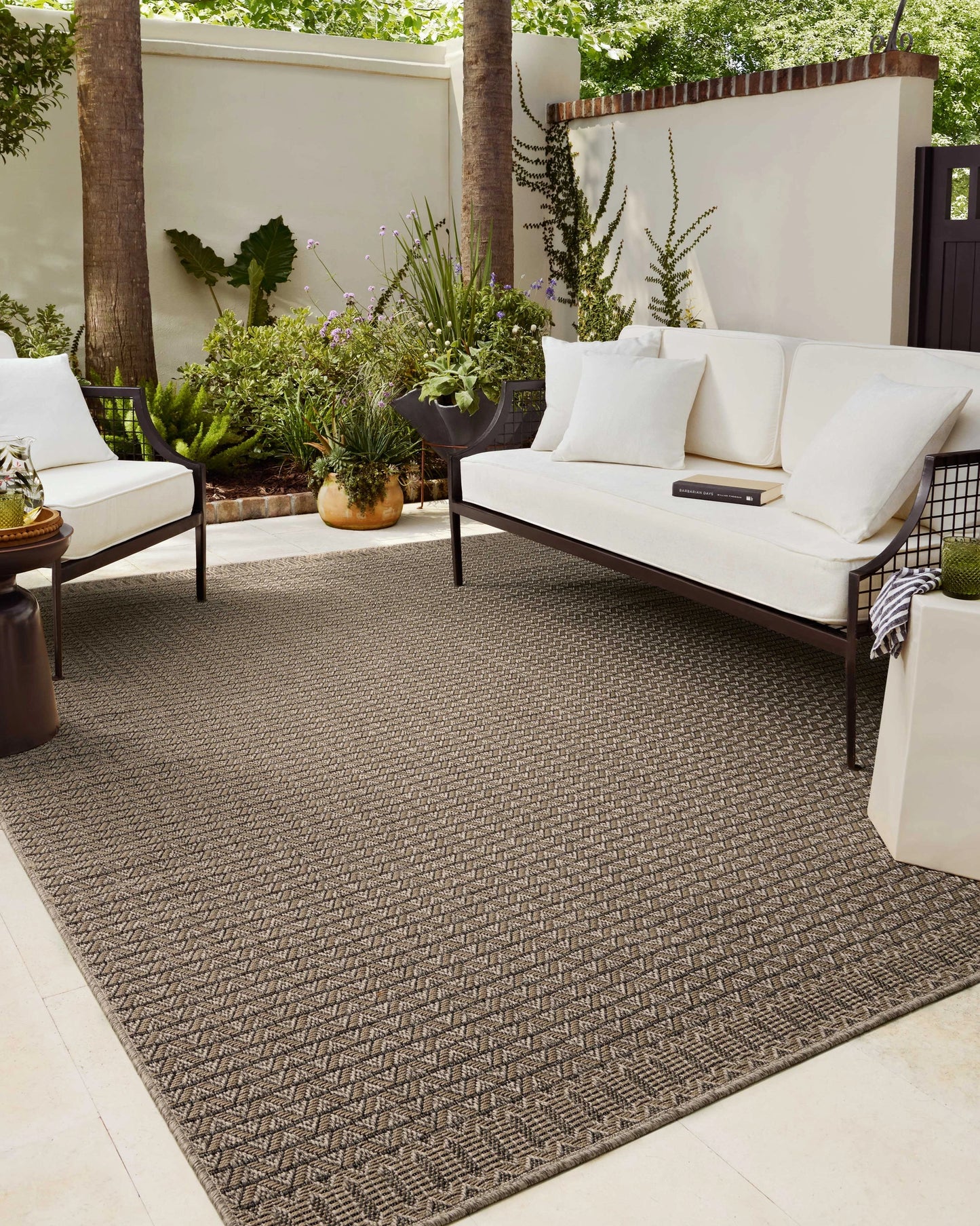 Chris Loves Julia x Loloi Providence Natural / Graphite 5'-0" x 7'-7" Area Rug