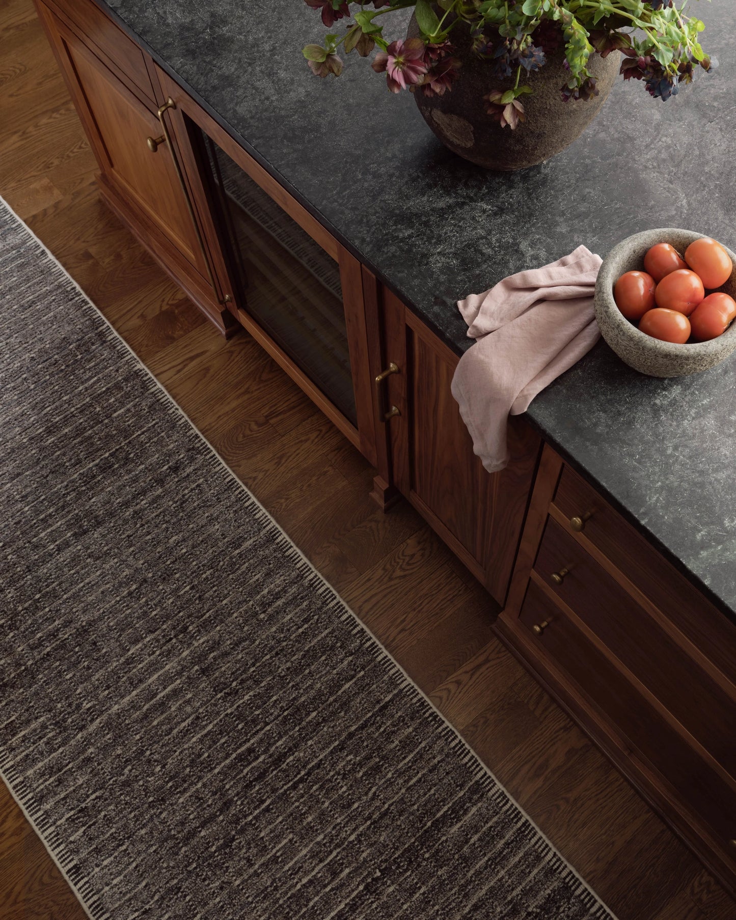 Loloi Beverly Charcoal 5'-6" x 8'-6" Area Rug