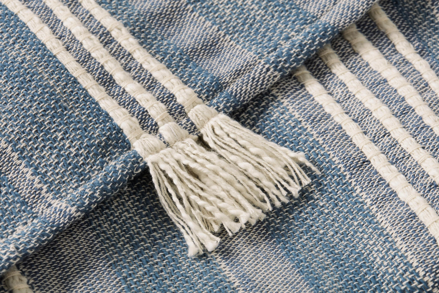 Amber Lewis x Loloi TAL0001 Blue 4'-2" x 5' Throw
