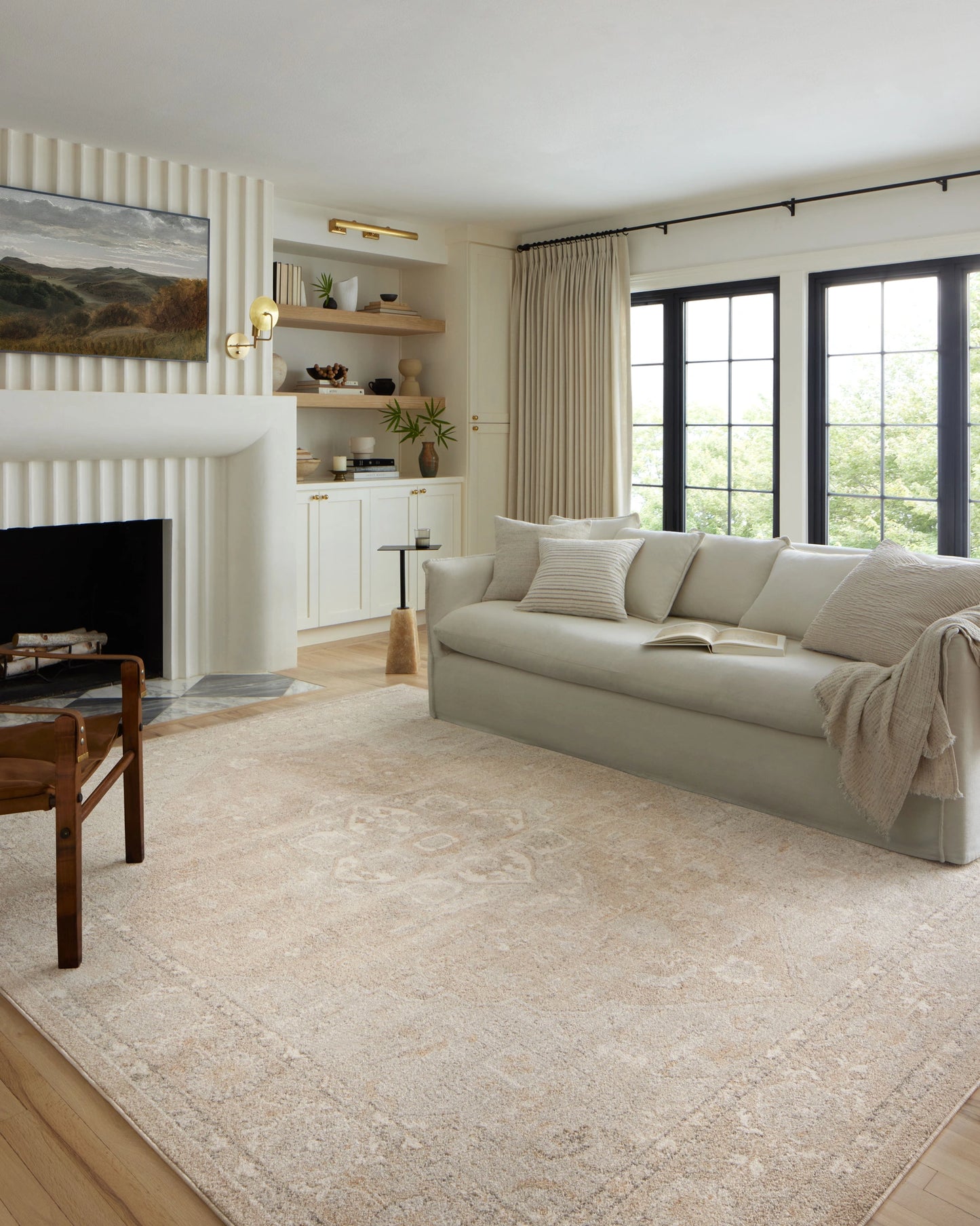 Loloi Odette Beige / Silver 9'-2" x 9'-2" Round Area Rug