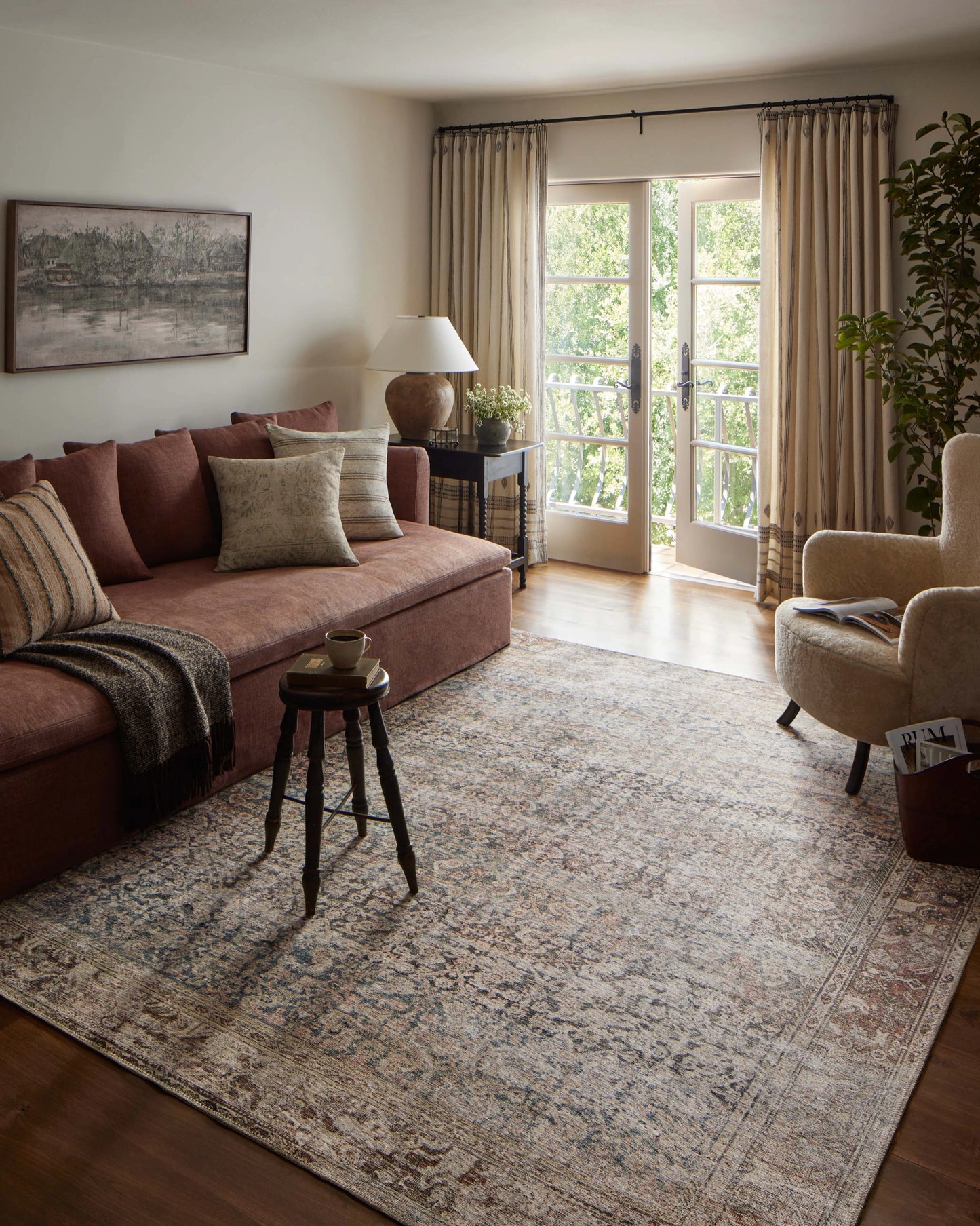 Amber Lewis x Loloi Georgie Multi / Spice 2'-3" x 3'-9" Accent Rug