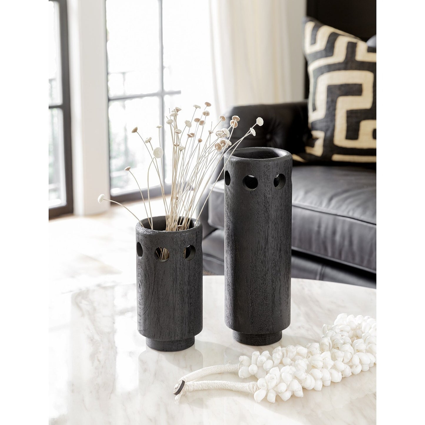 Savior Vase Set (Black)