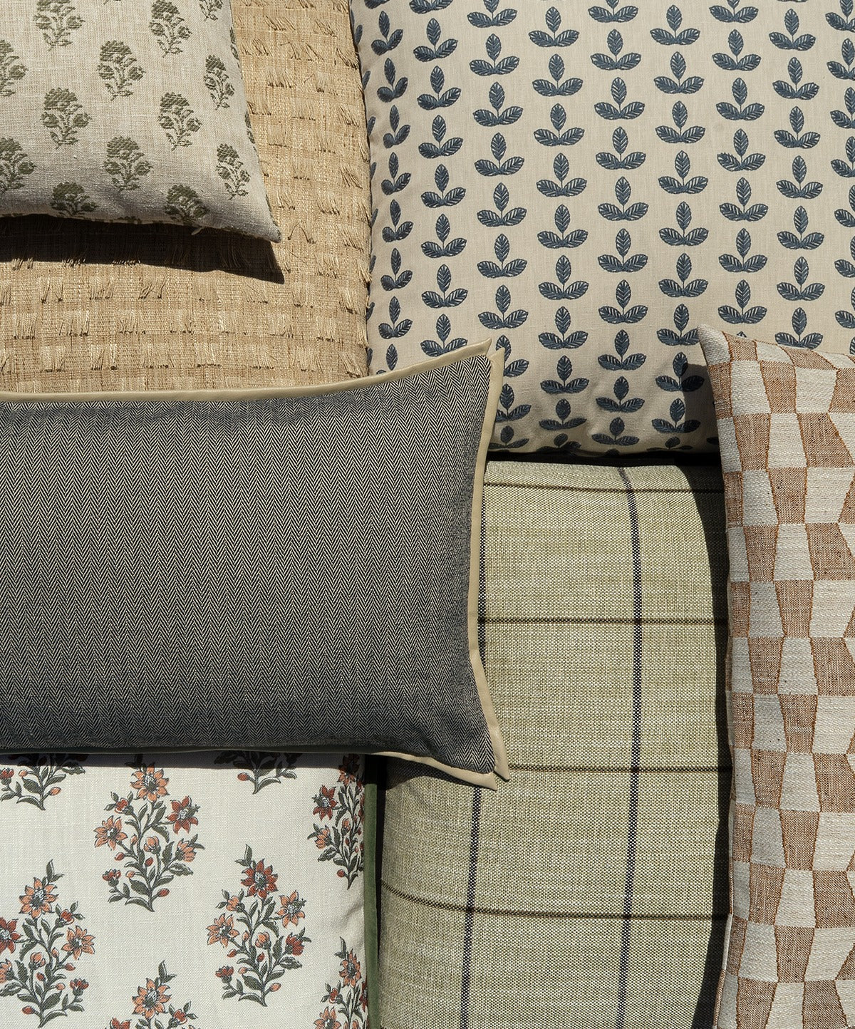 Floren Pillow - Apricot - 24