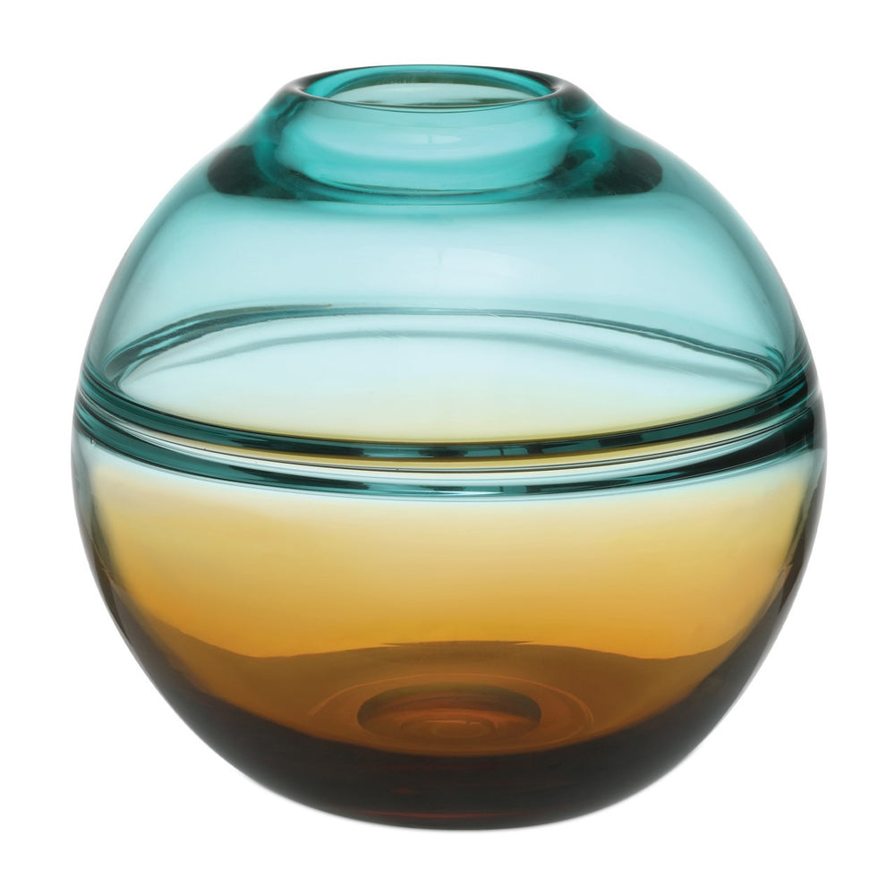 
                      
                        Tapio Vase Set of 3
                      
                    