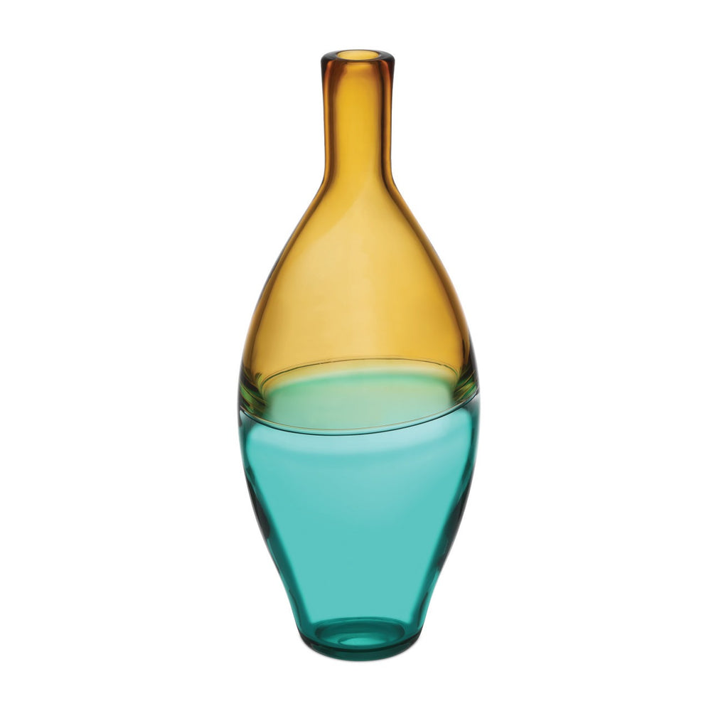 
                      
                        Tapio Vase Set of 3
                      
                    