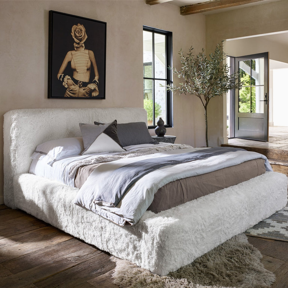 
                      
                        Highland Bed King
                      
                    