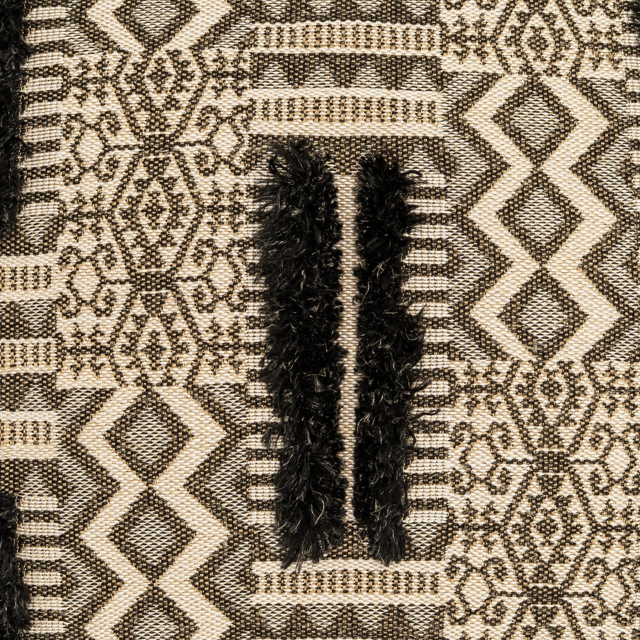 Zarrah Pillow - 24" x 24"