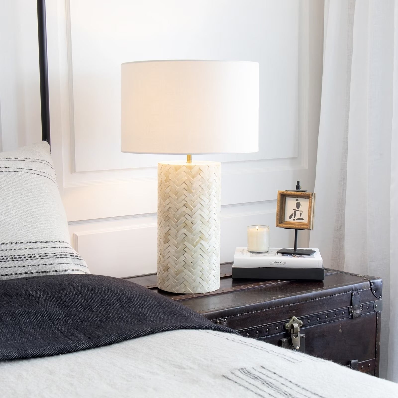 Regina Andrew Trellis Table Lamp - Thumbnail 3