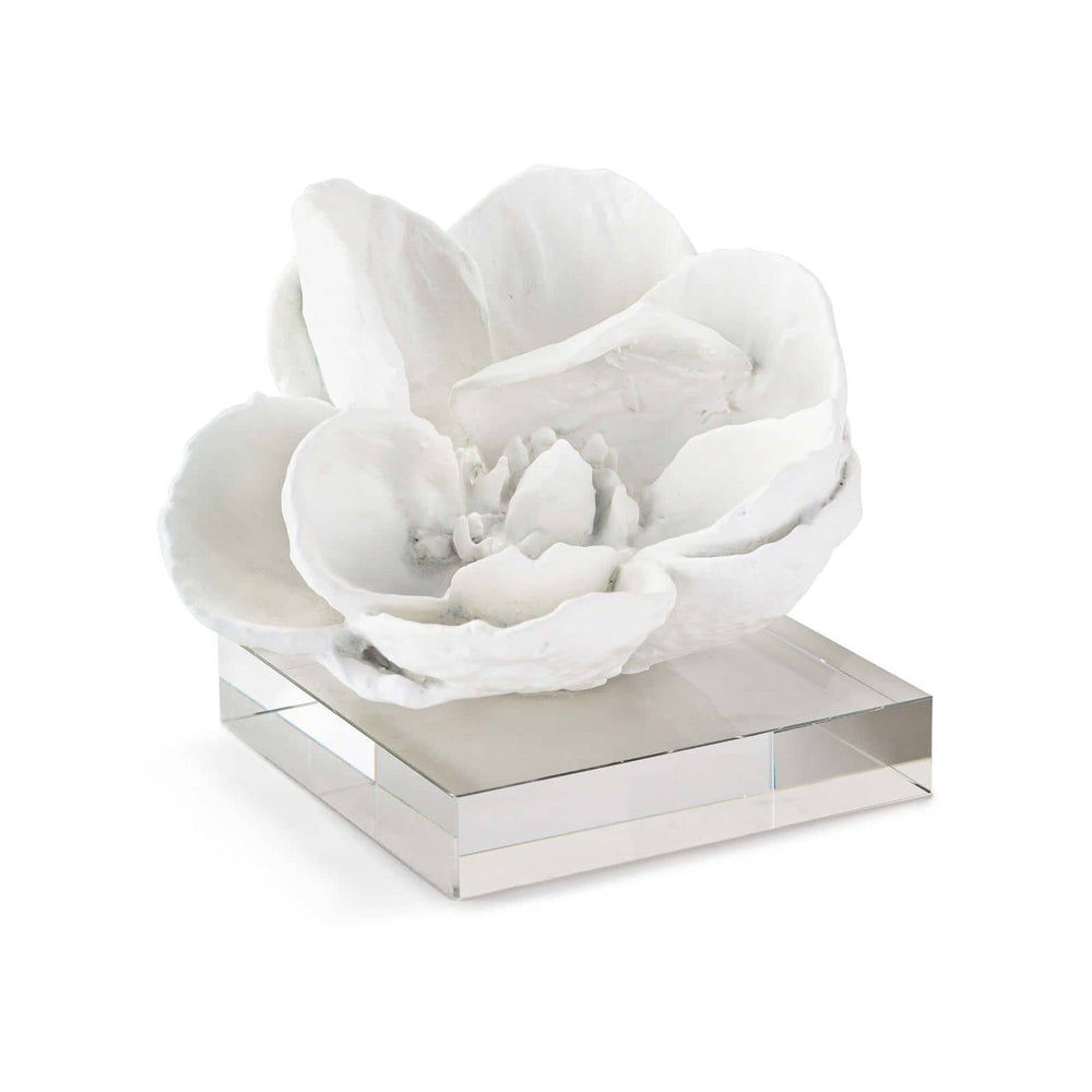 Magnolia Objet (White).