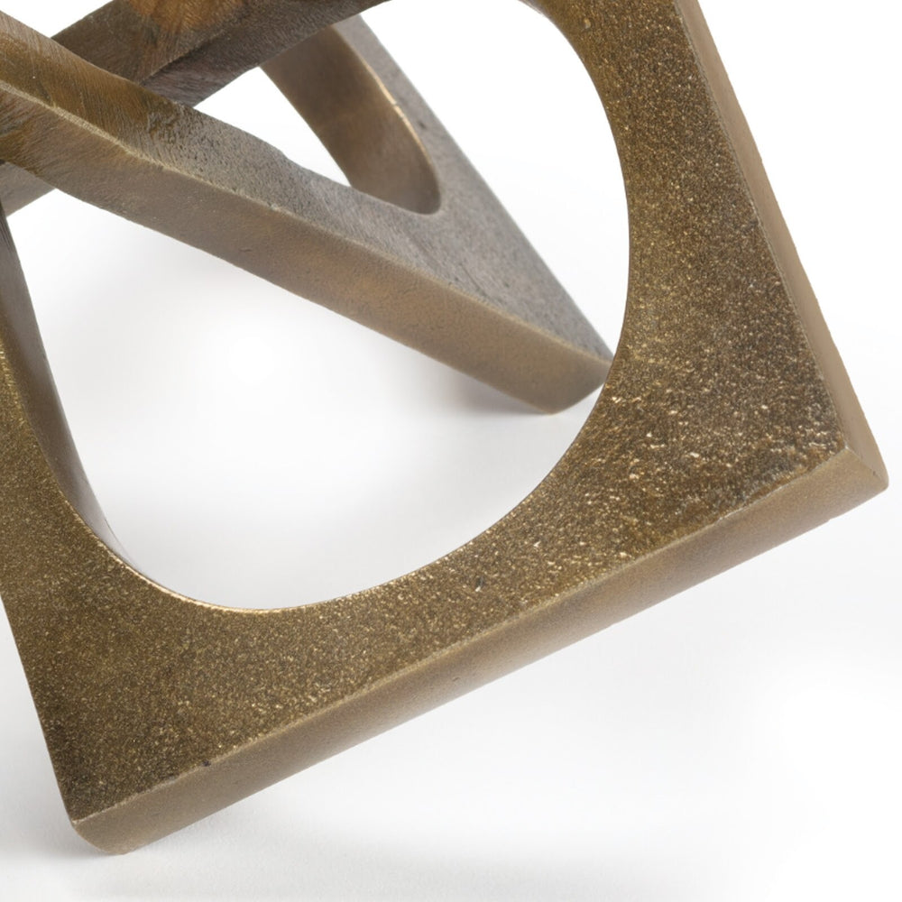 
                      
                        Emil Sculpture (Brass).
                      
                    