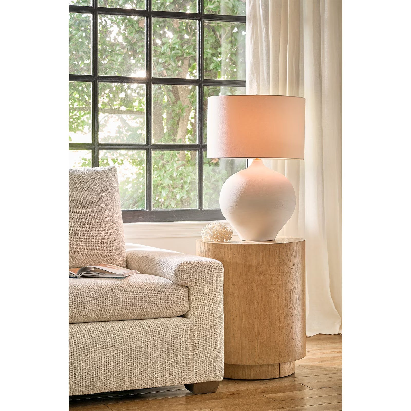 Arlo Ceramic Table Lamp - Thumbnail 4