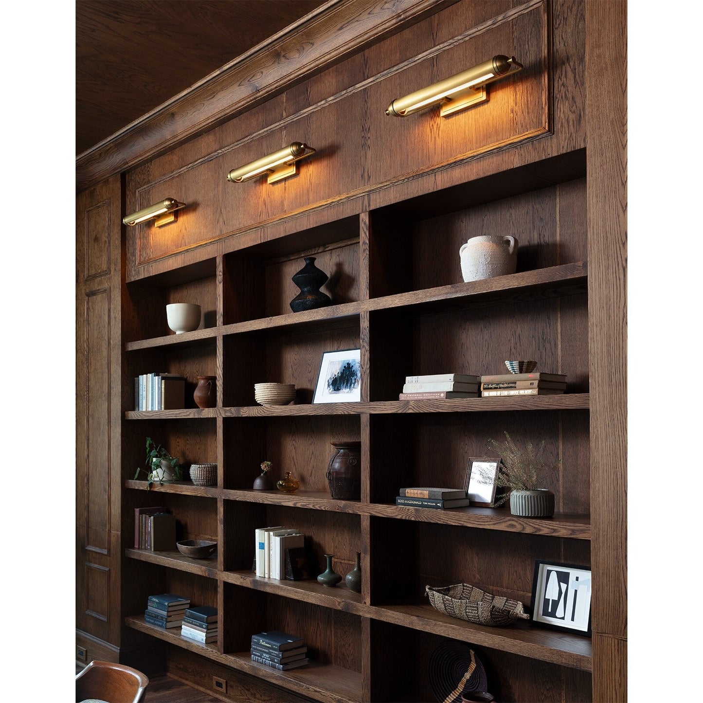 Devon Picture Light Large (Natural Brass).