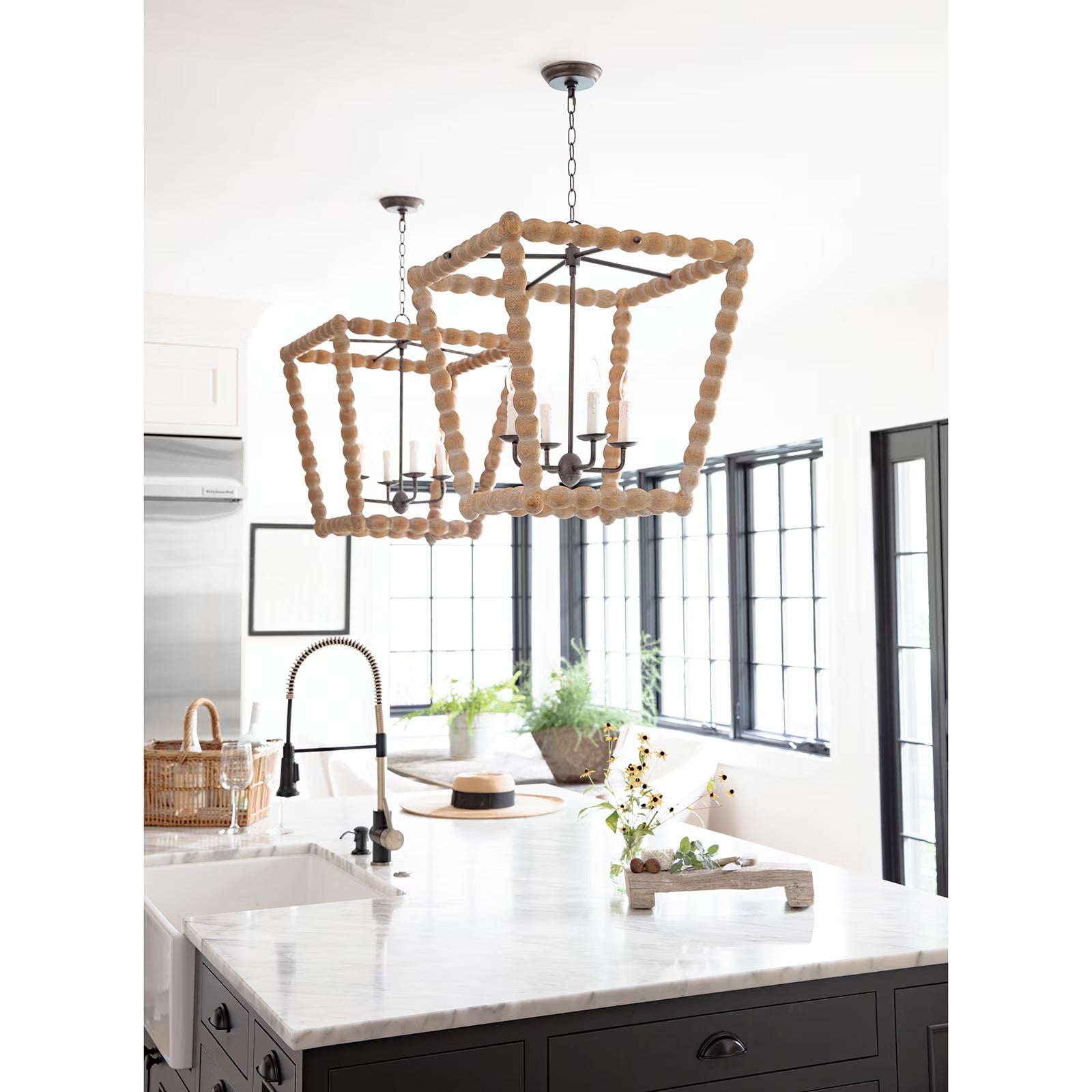Regina Andrew Perennial Lantern - Thumbnail 3