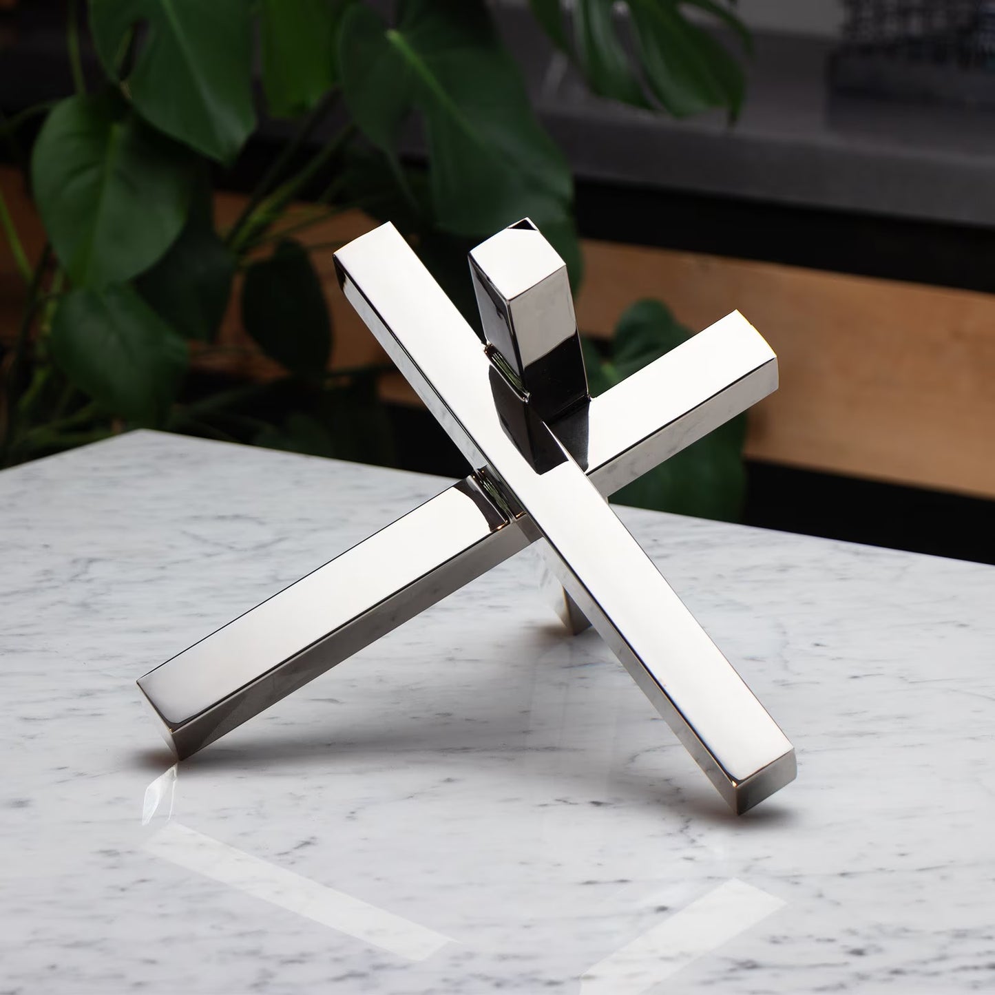 Intersecting Sculpture (Polished Nickel).