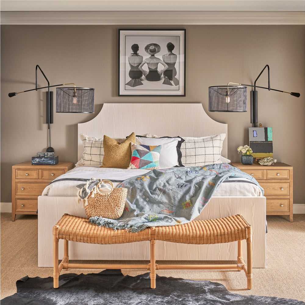 
                      
                        Rodanthe Bed Queen
                      
                    