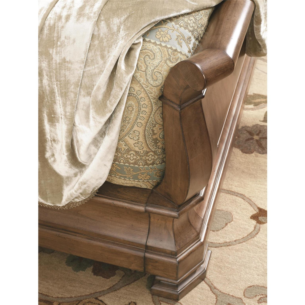 Louie P's Cal King Sleigh Bed