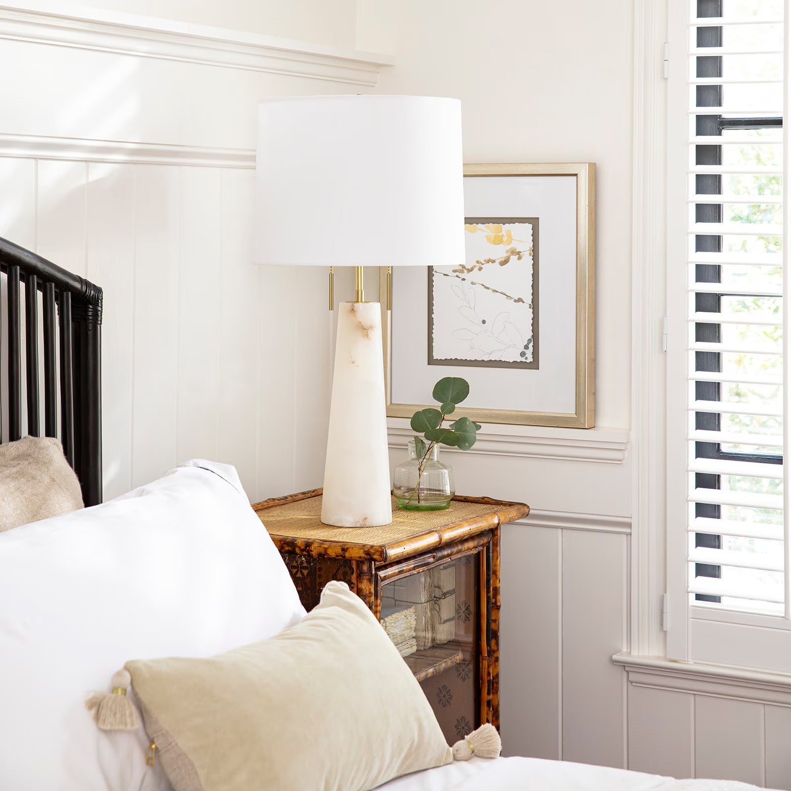 Austen Alabaster Table Lamp - Thumbnail 4