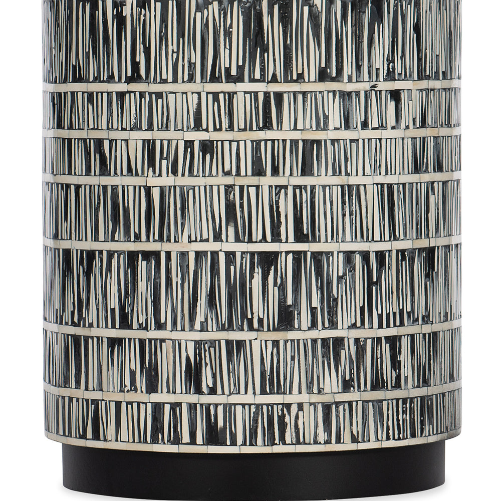 Melange Callum Round Accent Table