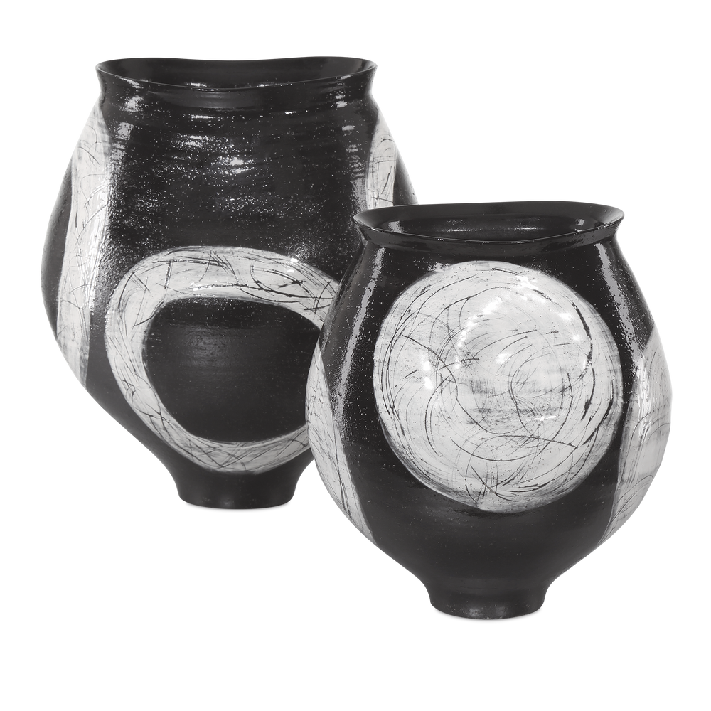 
                      
                        Satori Vase
                      
                    