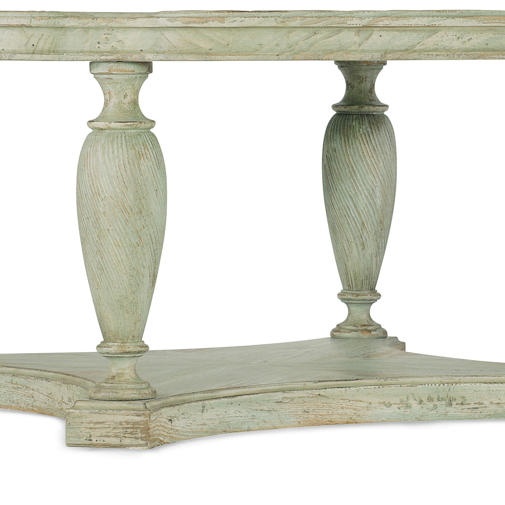 Traditions Round Cocktail Table