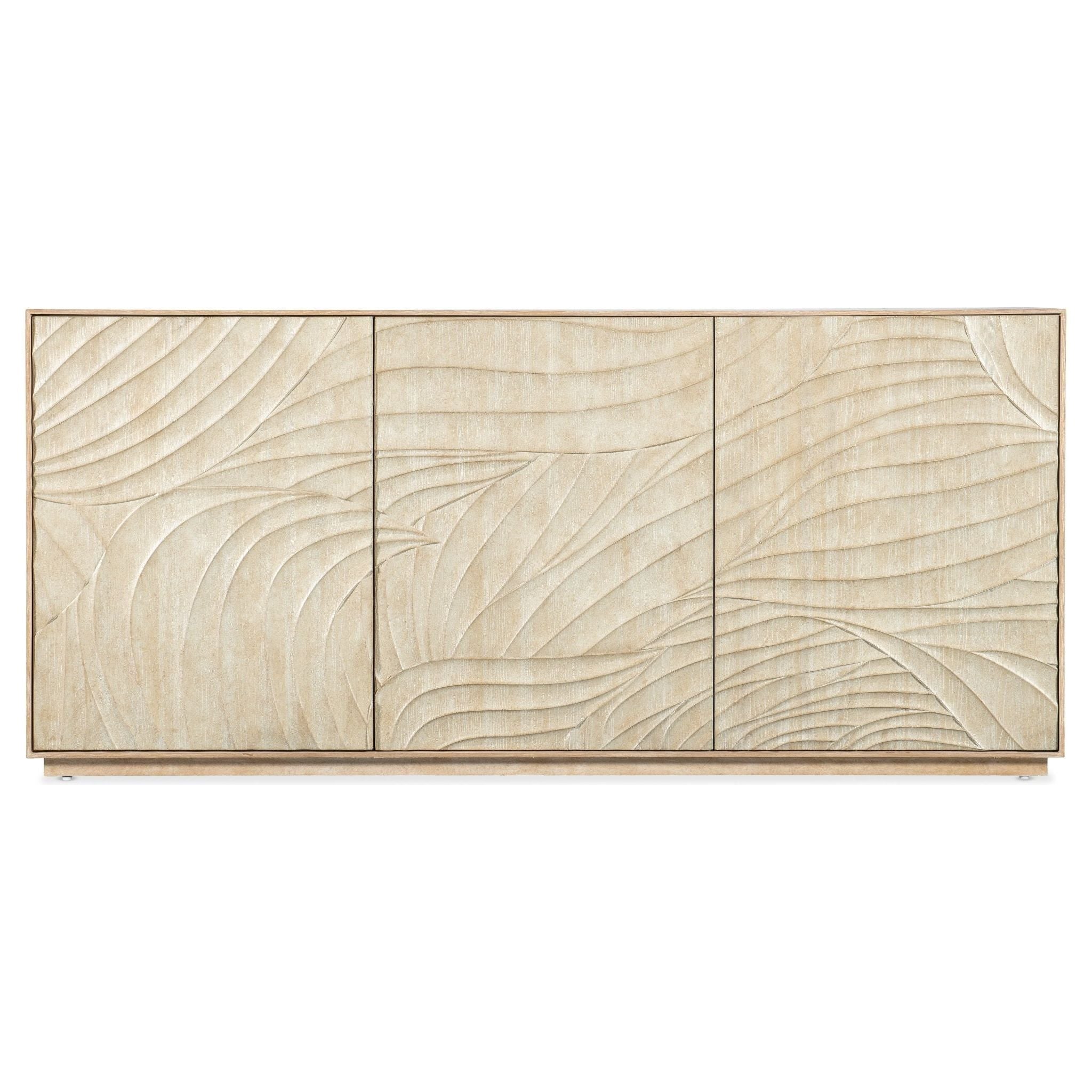 Hooker Furniture Retreat Entertainment Credenza - Thumbnail 2