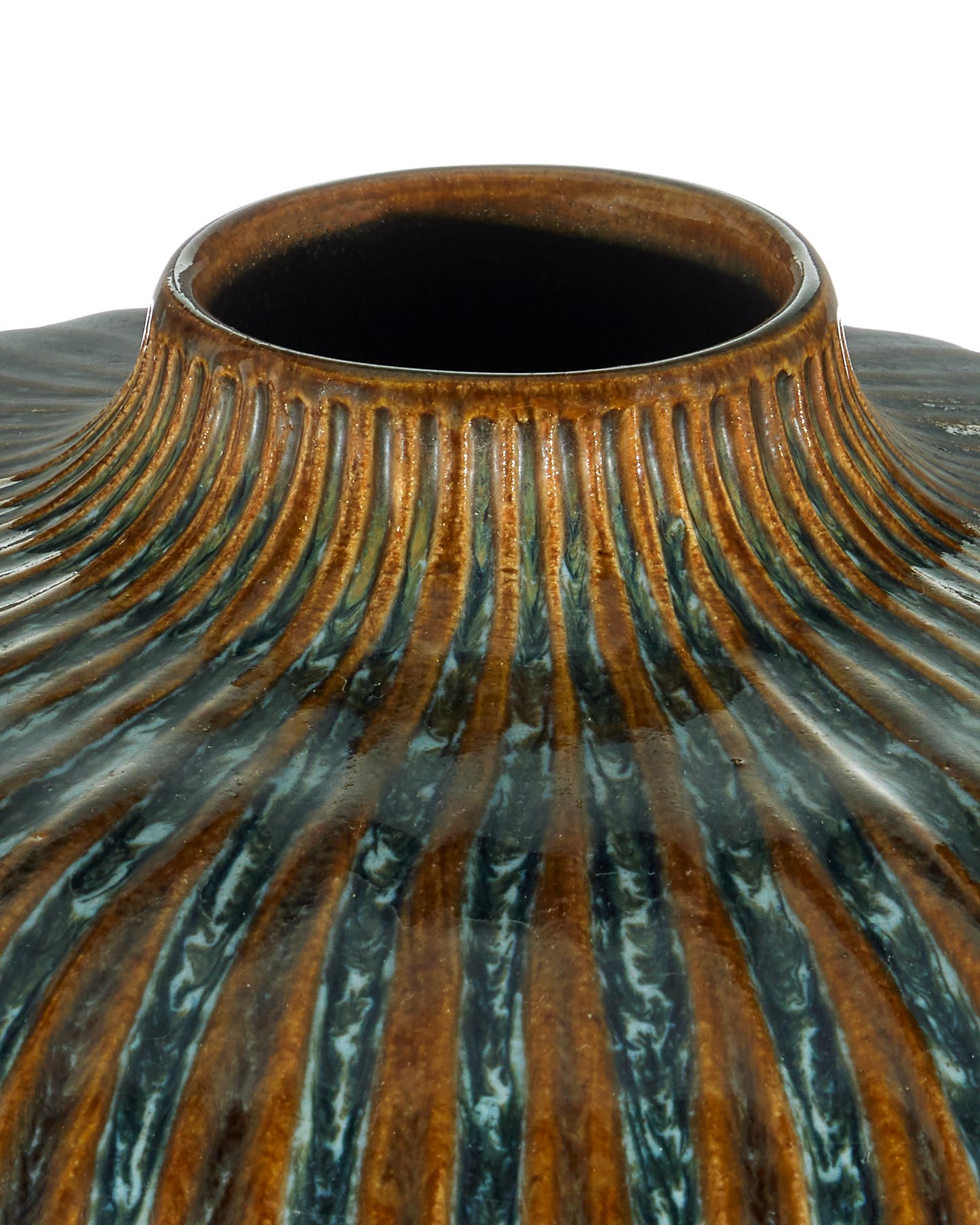 Shoulder Medium Vase.