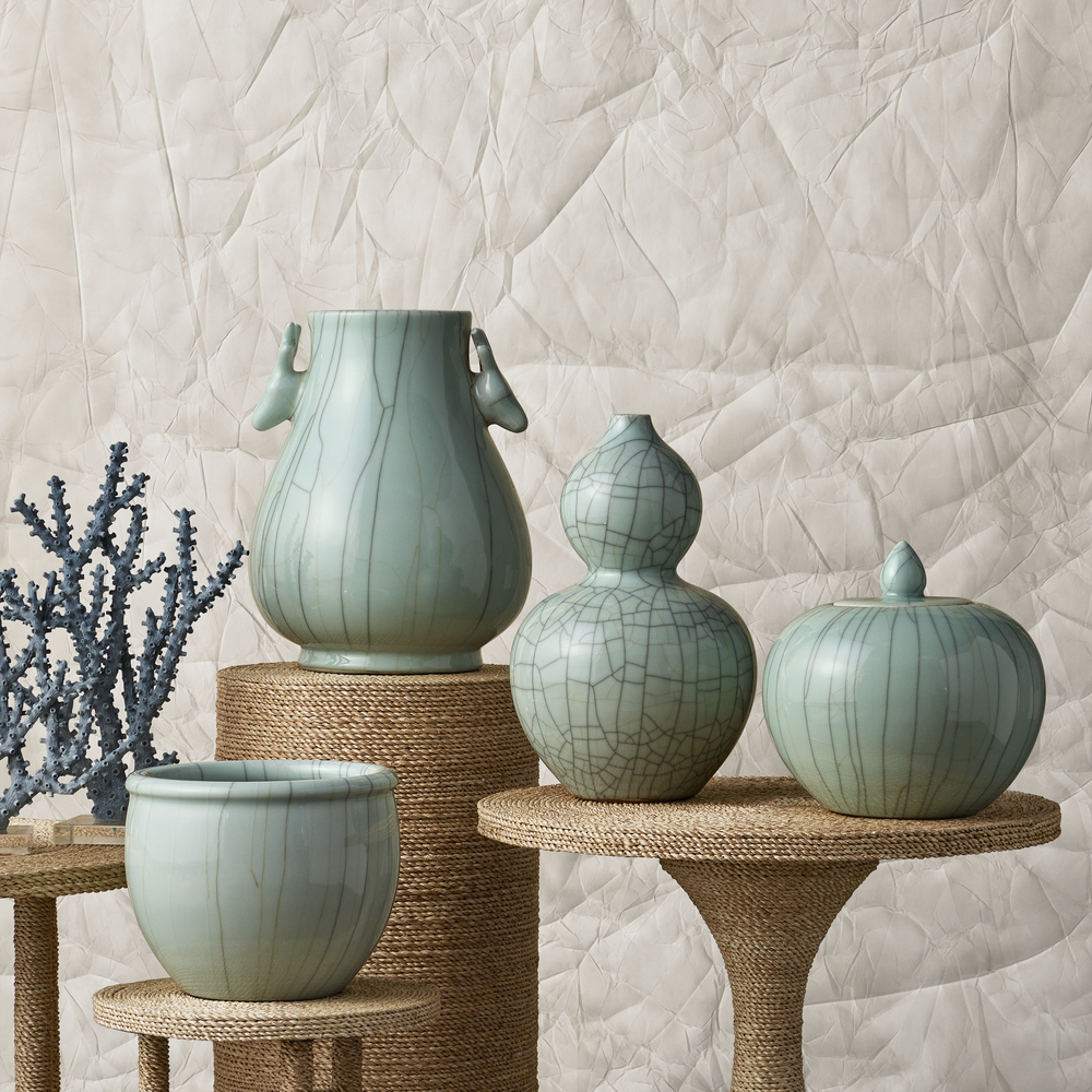 
                      
                        Maiping Double Gourd Vase.
                      
                    