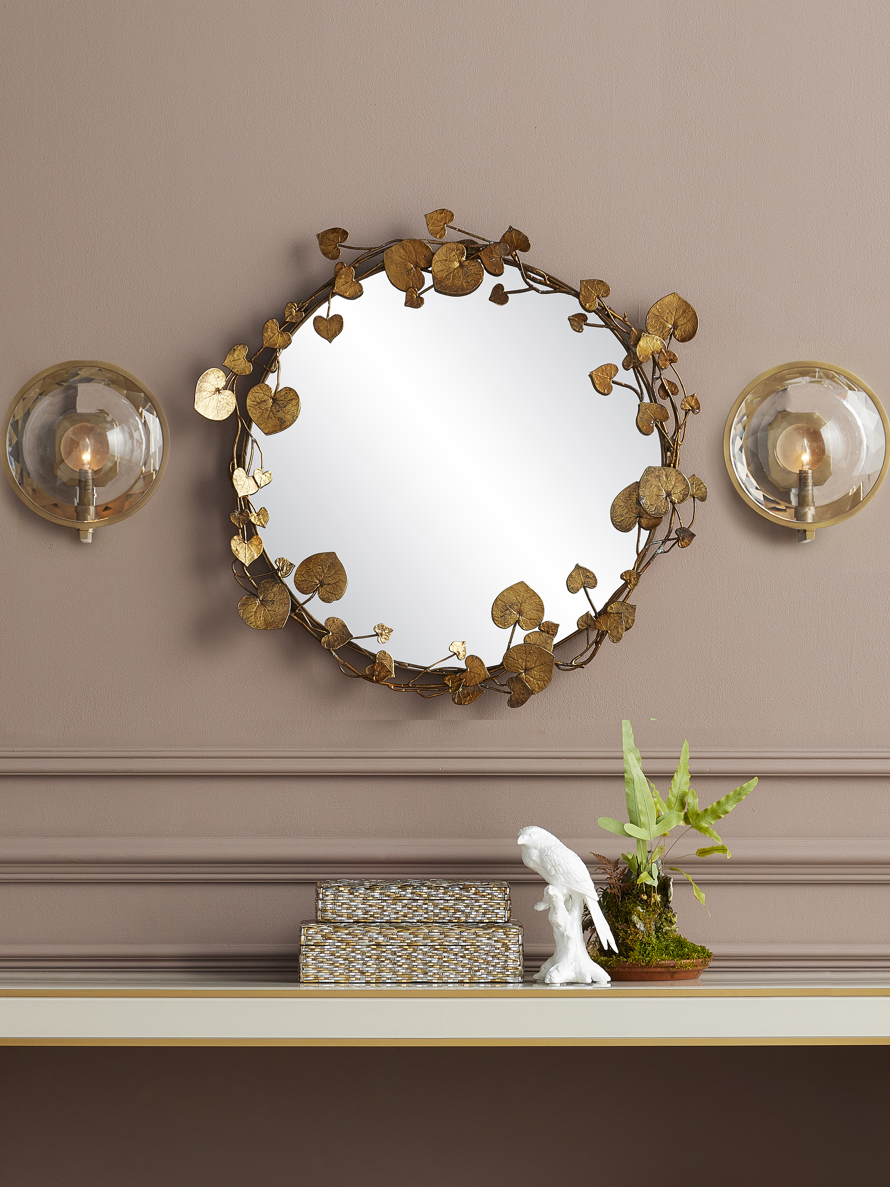 MarjieScope Brass Wall Sconce - Thumbnail 4