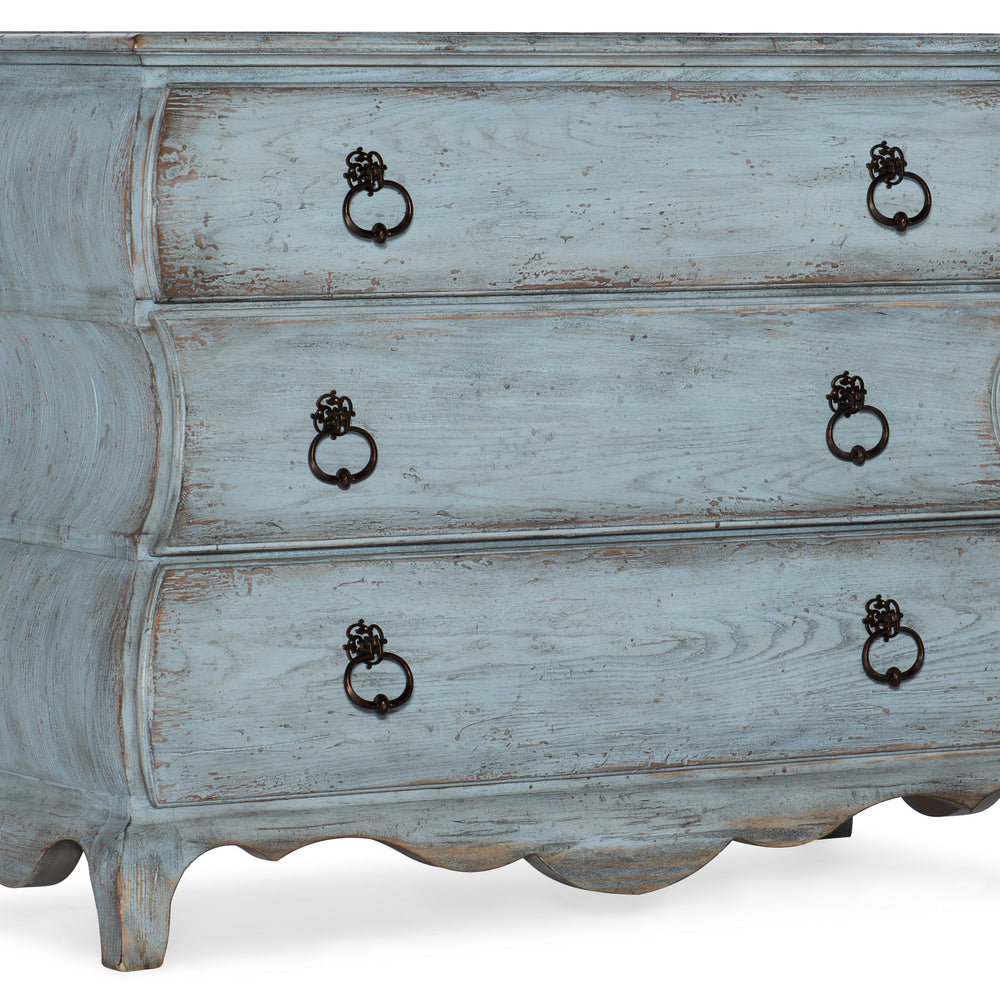 Beaumont Bachelors Chest.