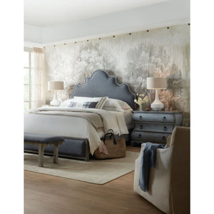 
                
                    Load image into Gallery viewer, Beaumont King Upholstered Bed
                
            