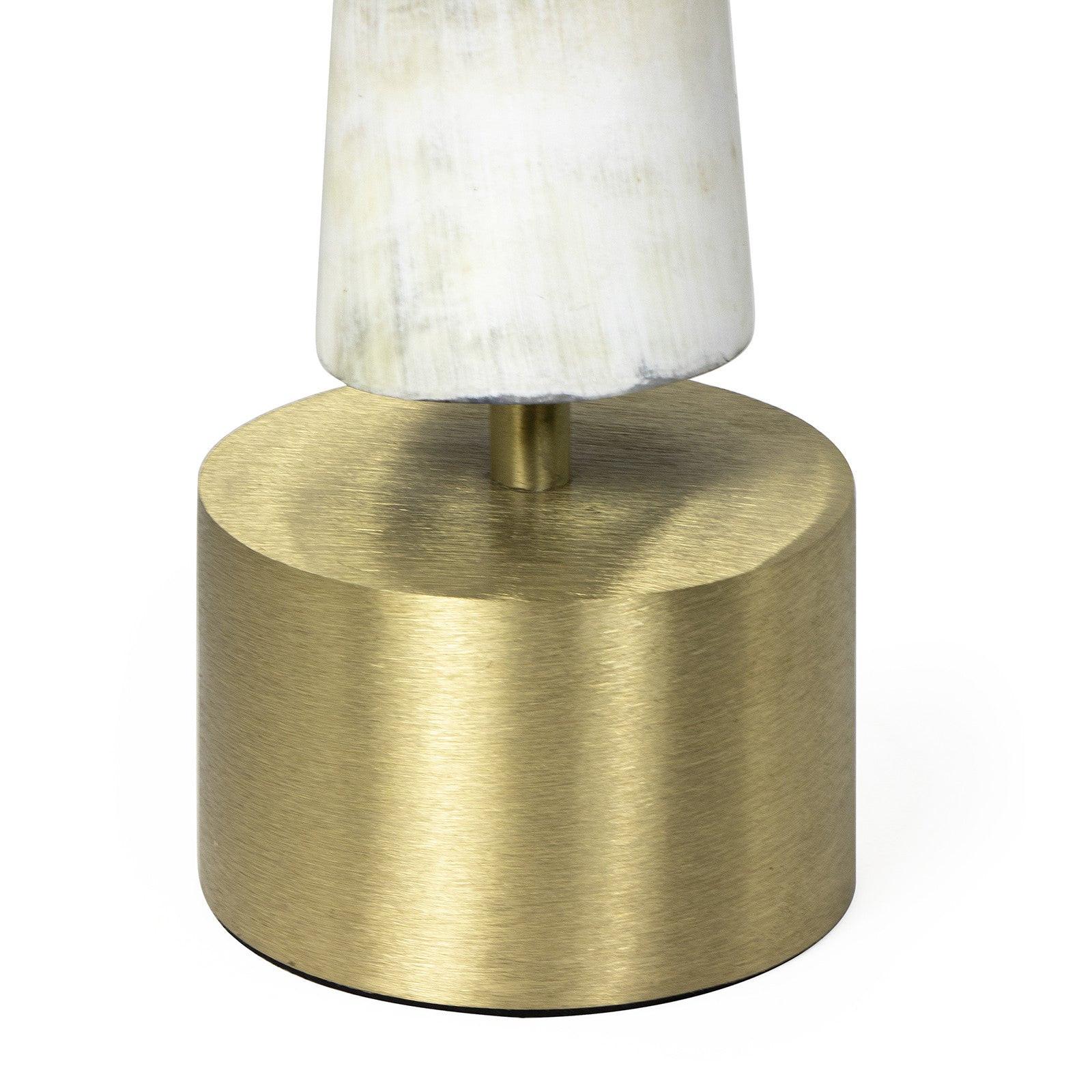 Daylon Horn Sculpture - Thumbnail 5